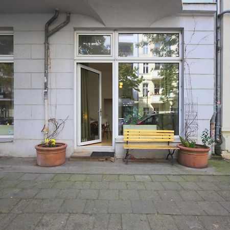 Altbauwohnung Mit 3 Baedern Berlin Exteriör bild
