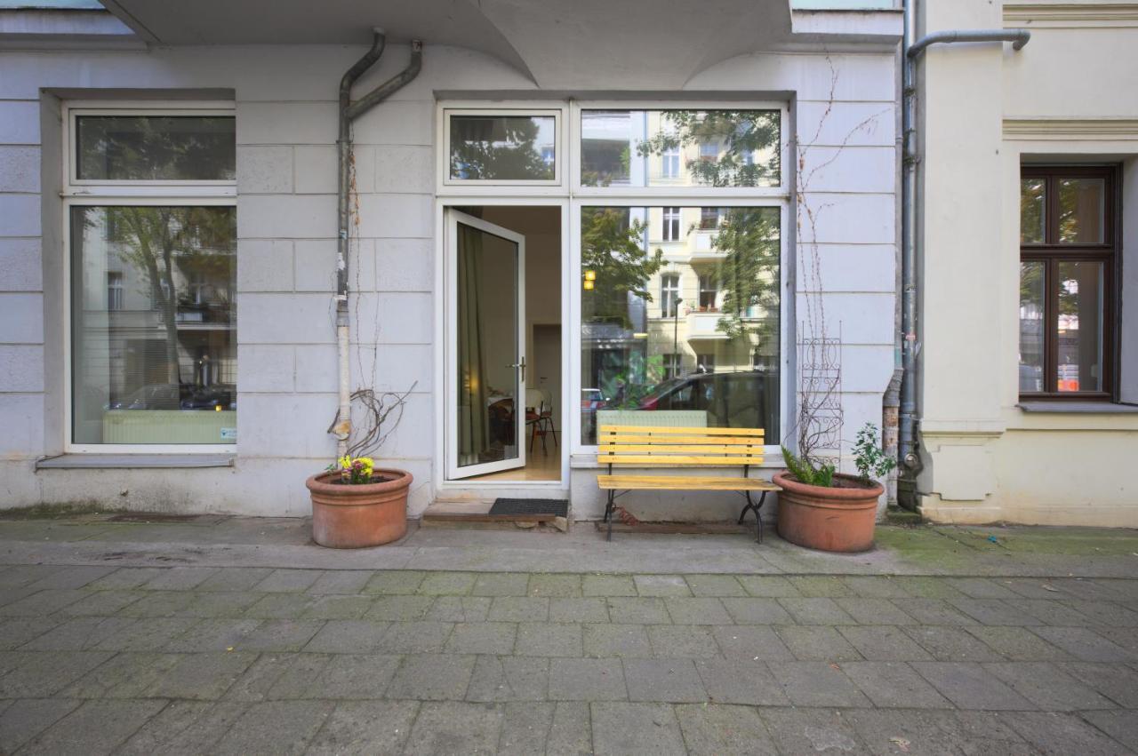 Altbauwohnung Mit 3 Baedern Berlin Exteriör bild