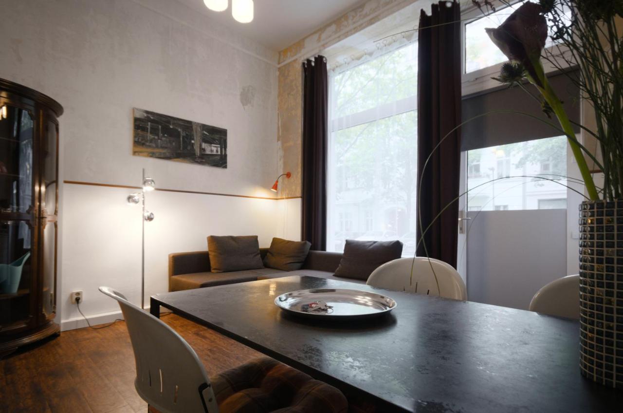Altbauwohnung Mit 3 Baedern Berlin Exteriör bild